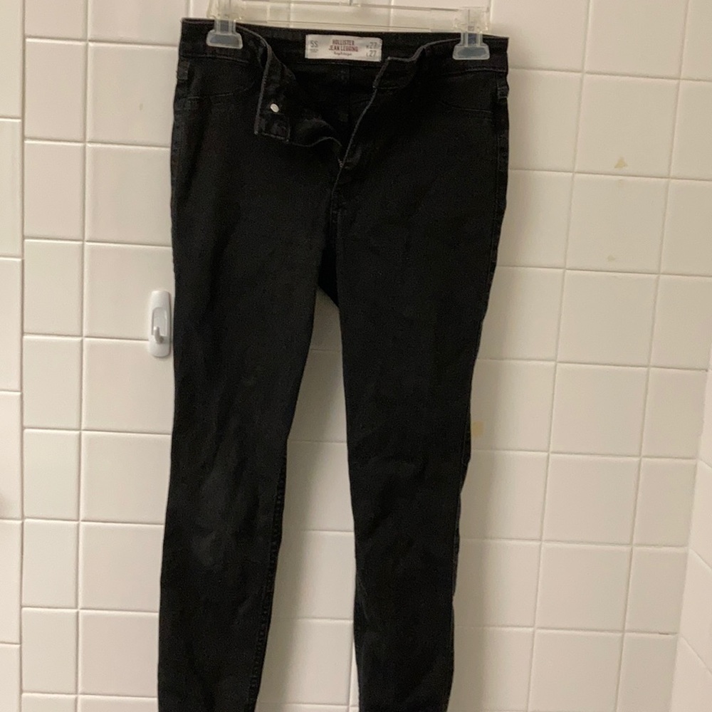 Black jeggings
